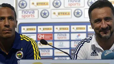 Pereira, Atromitos maçında telsizle oyuna müdahale edebilecek