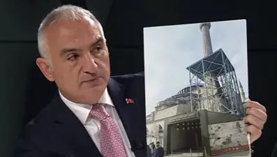 Ayasofya'da kapı tartışması: Orijinal kapı ne zaman kullanılacak?