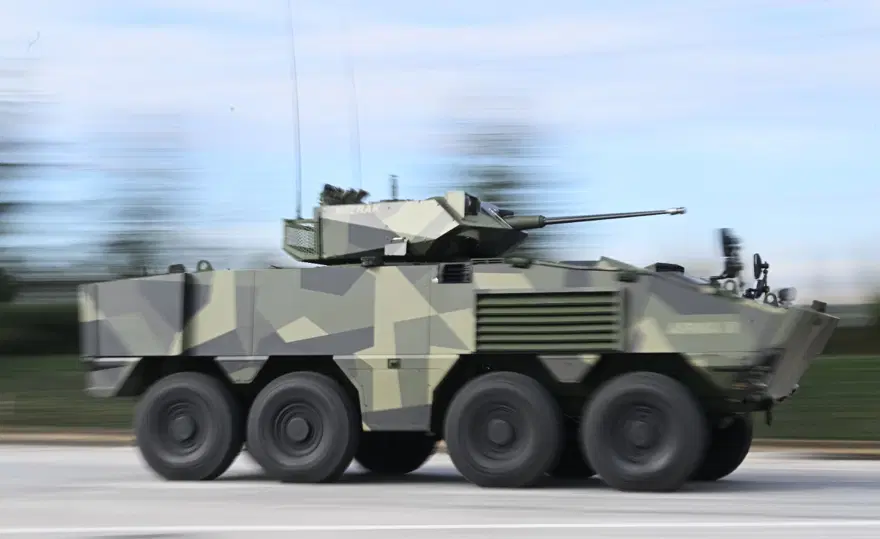 Yerli motorlu 8x8 Arma II görücüye çıktı 14