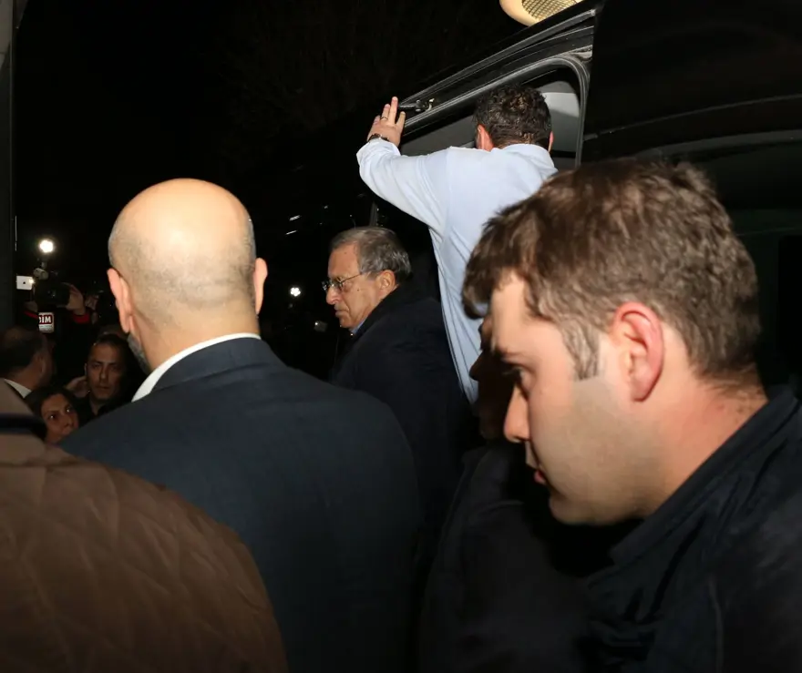 Mesut Yılmaz'ın oğlu ölü bulundu... İntihar şüphesi (Yavuz Yılmaz kimdir?) 2 Mesut Yılmaz'ın oğlu ölü bulundu... İntihar şüphesi (Yavuz Yılmaz kimdir?) 2