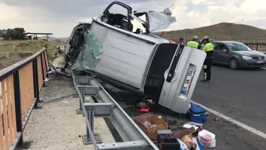 Erzurum'da düğün yolunda kaza: 3 ölü
