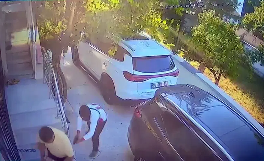 İKİ GÜN ÖNCE ANKARA'DAN GELMİŞ 2