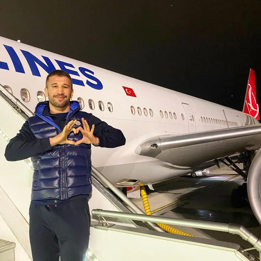 Survivor All Star 2022 yarışmacılarının son paylaşımları: Ünlüler ve gönüllüler Dominik'e uçtu 