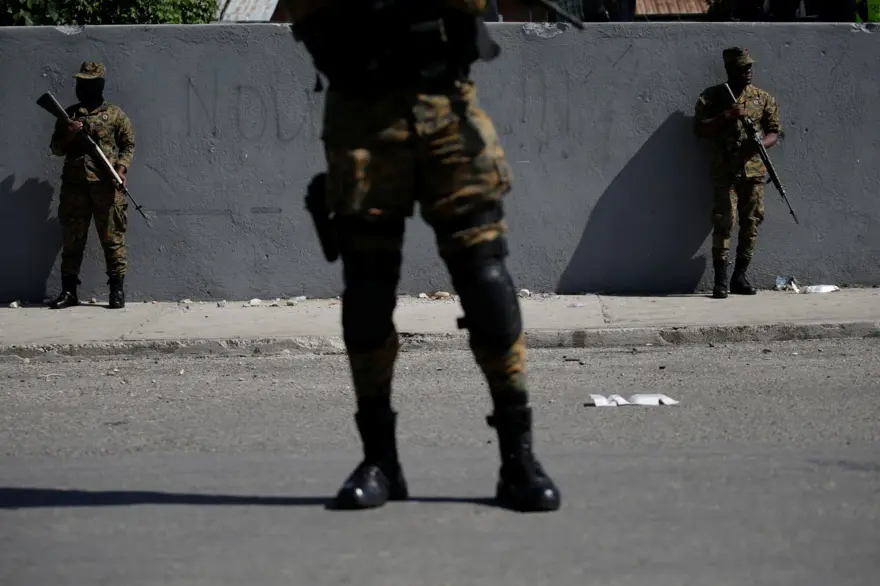 Haiti'de hükümet karşıtı protestolar şiddet olaylarına sahne oluyor 15