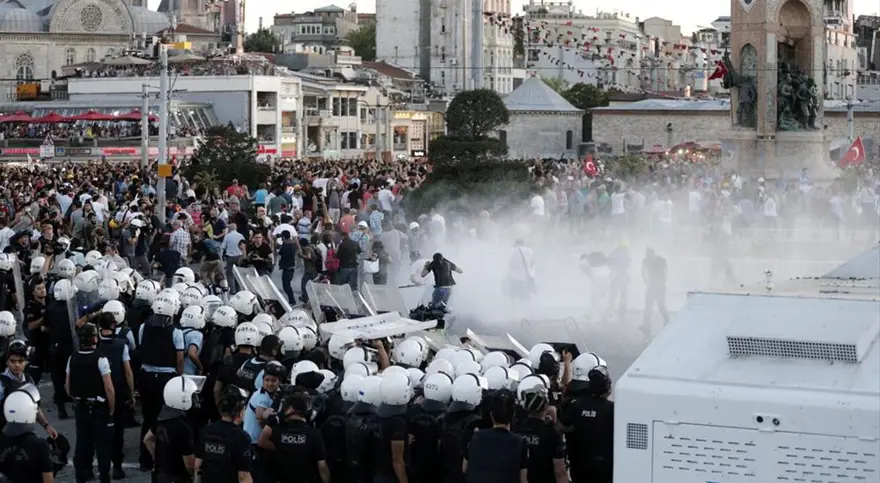 Taksim'de gerginlik 80