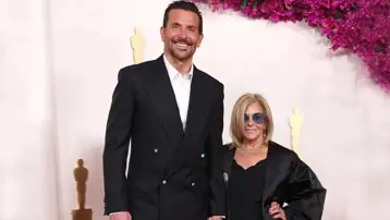 Bradley Cooper'ın annesi Türk dizisi ''Erkenci Kuş'' fanı çıktı