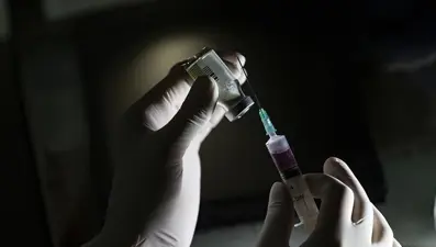 Covid-19 raporu: 2021 sonuna kadar 10 milyar doz aşı gerekiyor