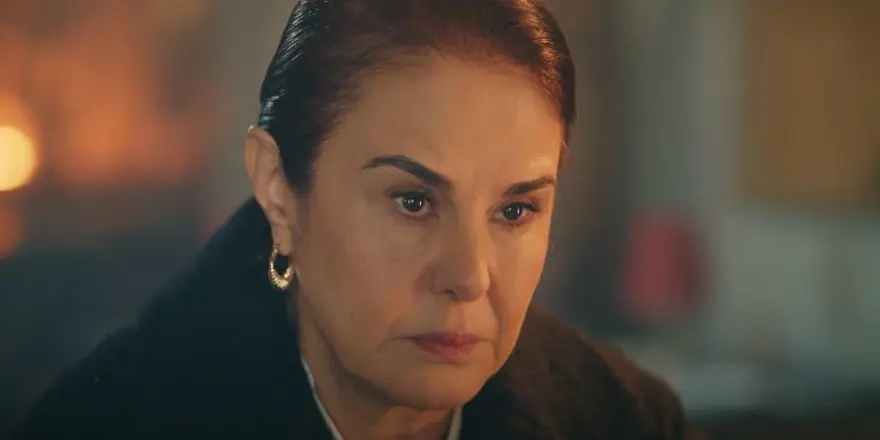 AFİFE'DEN TORUNUNA DESTEK 5