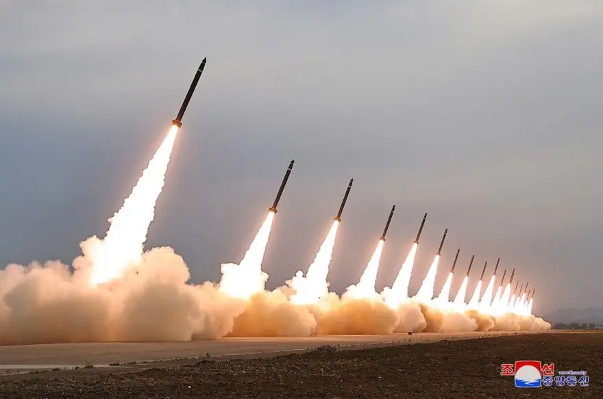 Kuzey Kore’den güç gösterisi: "Savaşta düşmanlarımız bununla karşılaşacak" 10