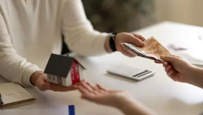 Konut piyasası canlı: Fiyatlar artacak mı?