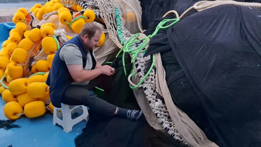 Fırtına sonrası limana sığındılar: Teknelerin bakımı yapılıyor 1