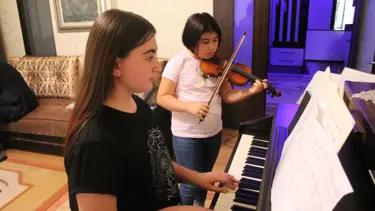 Müzisyen kardeşlerin gururlandıran başarısı