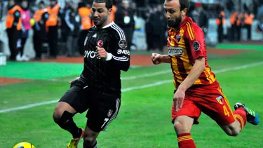 Kartal Kayseri'de dondu