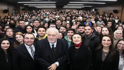 Prof. Dr. İlber Ortaylı'nın İstanbul'daki semineri yoğun ilgi gördü