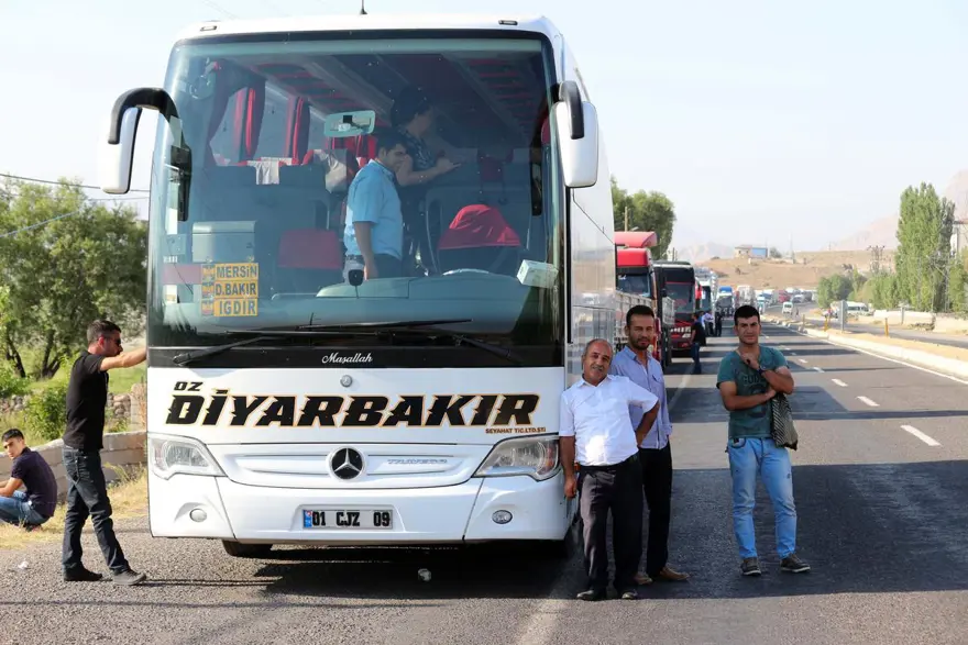 Iğdır - Doğubayazıt karayolu açıldı 8 Iğdır - Doğubayazıt karayolu açıldı 8