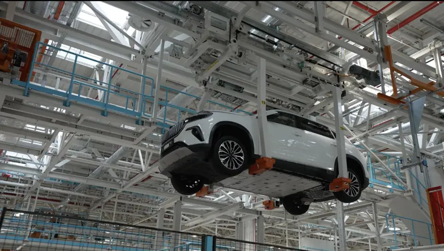 “KAMUYA 2035’E KADAR 30 BİN ARAÇ SATILACAK” 4 “KAMUYA 2035’E KADAR 30 BİN ARAÇ SATILACAK” 4