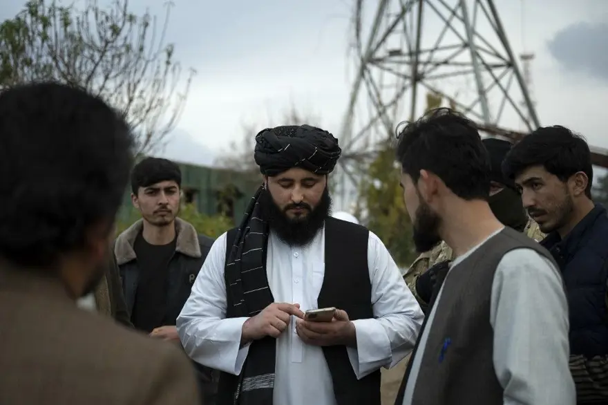 Taliban’ın en ünlü keskin nişancısı Afganistan’da belediye başkanı oldu 3
