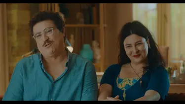 Yasemin Sakallıoğlu kimdir, eşi kim?