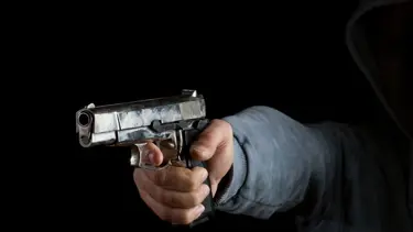 Hamile kadın trafik tartışmasında silahla yaralandı