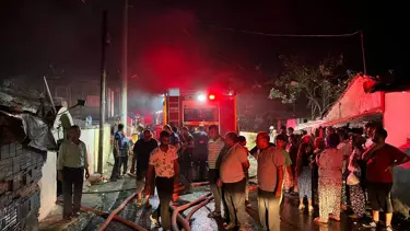 Kocaeli'de yangın: 5 gecekondu hasar gördü