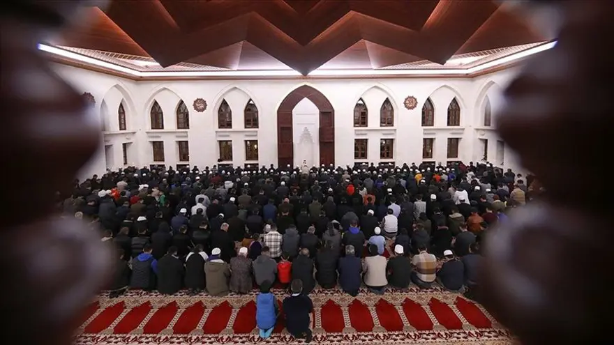 "MÜSLÜMANLAR NEFİSLERİNDEN UZAKLAŞMALI" 6