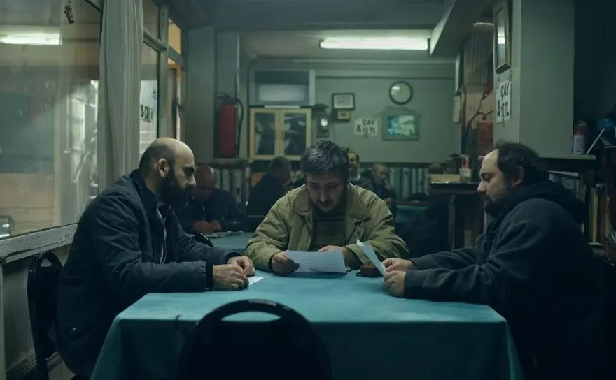 Gibi dizisi bitiyor mu, yeni sezon olacak mı? Gibi'den final kararı! Gibi dizisi bitiyor mu, yeni sezon olacak mı? Gibi'den final kararı!