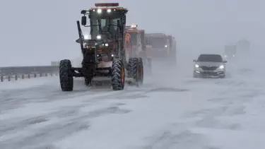 Üç ilde 366 yerleşim yerine ulaşım sağlanamıyor