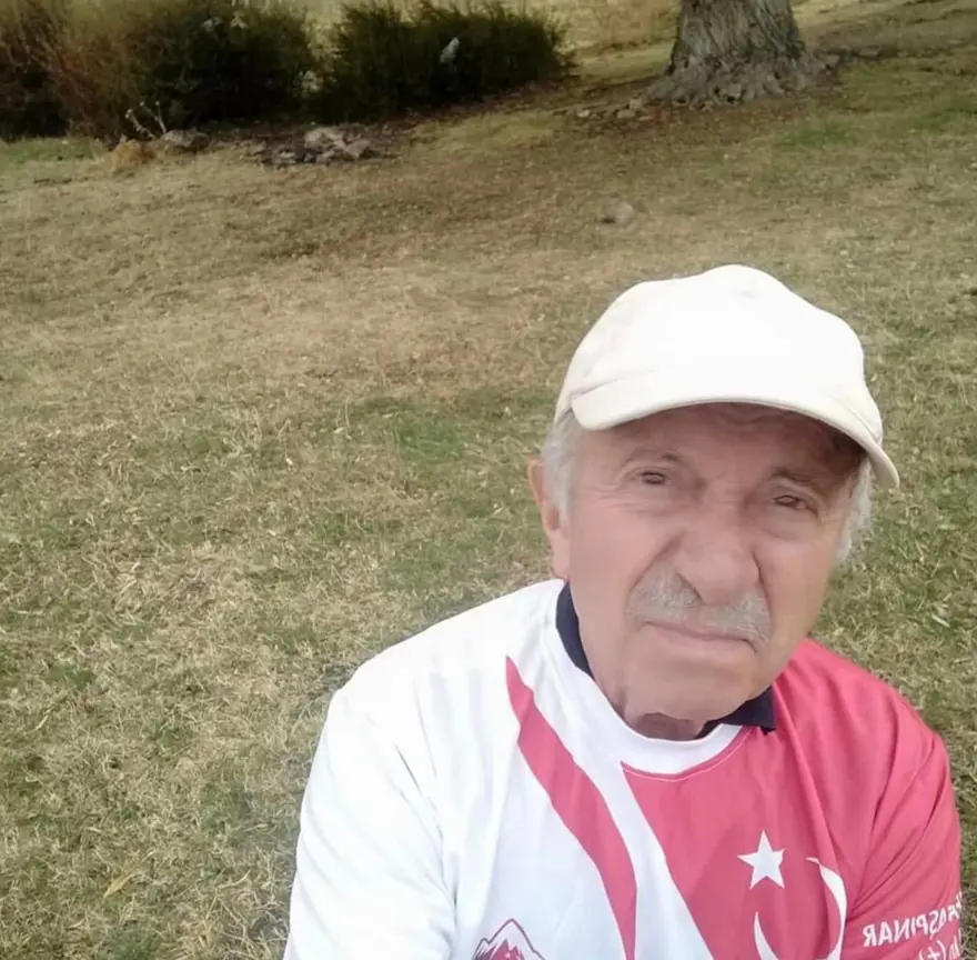 Yıldız Dağı'nda kaybolan emekli öğretim üyesi aranıyor 1 Yıldız Dağı'nda kaybolan emekli öğretim üyesi aranıyor 1