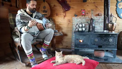 Doğa tutkunu öğretmen salgında evde kalarak örnek oluyor