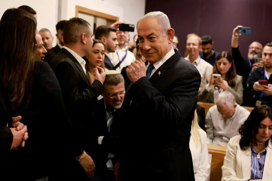 Yeraltında duruşma: Netanyahu ilk kez sanık kürsüsünde 6