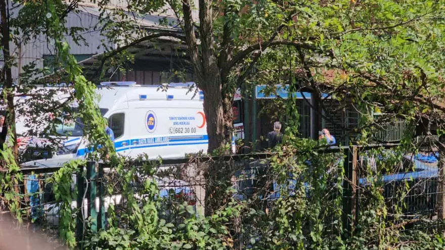 Zonguldak'ta maden ocağında göçük: Bir işçi yaşamını yitirdi 2 Zonguldak'ta maden ocağında göçük: Bir işçi yaşamını yitirdi 2