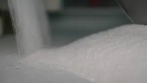 Baba-kız birlikte üretti şimdi dünyaya satıyor: İçinde 84 mineral var