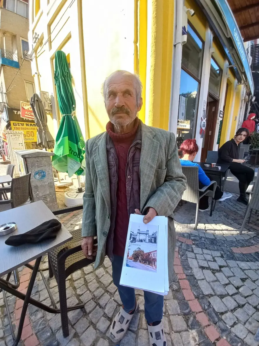 Dedesi Bulgaristan'dan getirmiş: 65 sene önce aldığı fotoğrafı 10 liraya satıyor 2