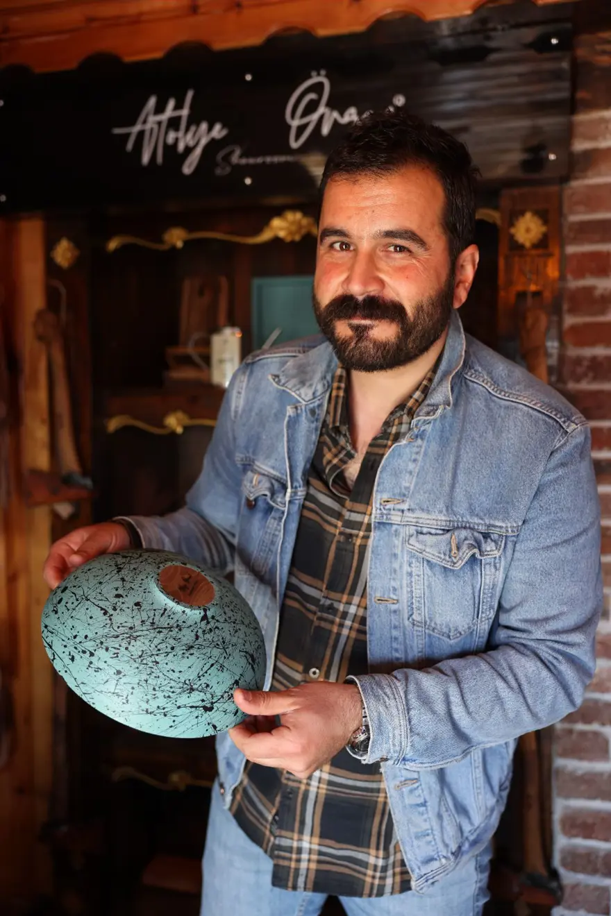 Hobi olarak başladı ama şimdi gelir kapısı oldu: Evinin bir odasını atölyeye çevirdi 6