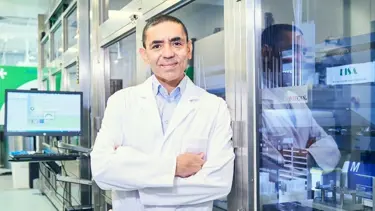 Uğur Şahin’den yeni açıklama: Mutasyonlar için farklı aşı gerekebilir