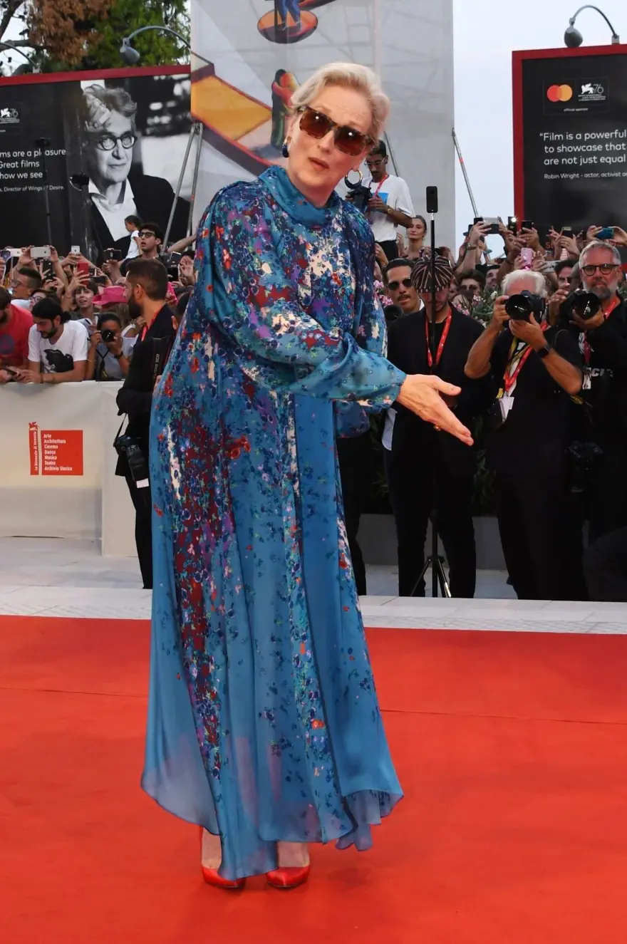 Meryl Streep The Laundromat filminin Venedik prömiyerinde 2