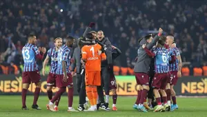 Trabzonspor rekor puanla şampiyonluk peşinde Trabzonspor rekor puanla şampiyonluk peşinde