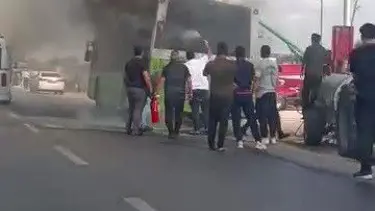 Adana'da belediye otobüsünde yangın