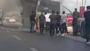 Adana'da belediye otobüsünde yangın