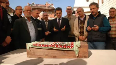 Berk bebek toprağa verildi
