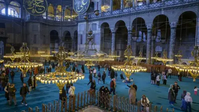 "Bin 488 yıllık mücevher": Ayasofya büyük depreme hazırlanıyor