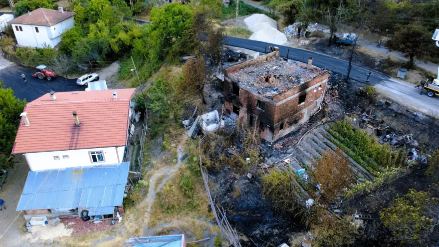 Karabük'te acı bilanço: Onlarca ev hasar gördü 1