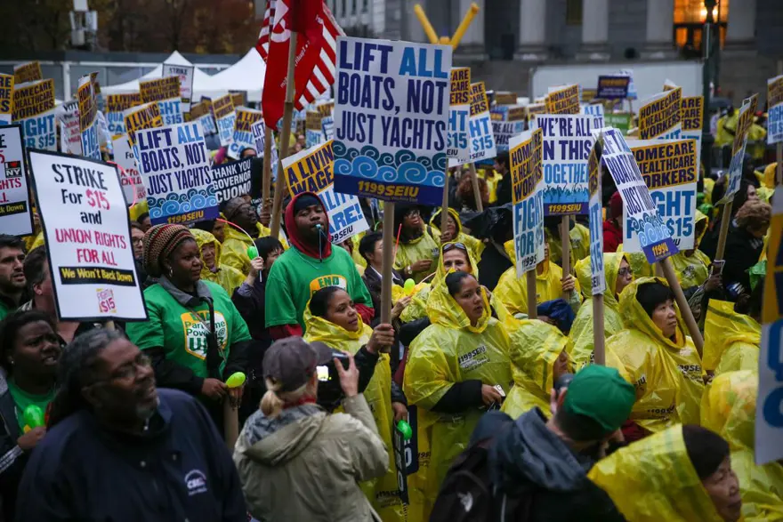 ABD'de yüzbinler sokaklara döküldü 9