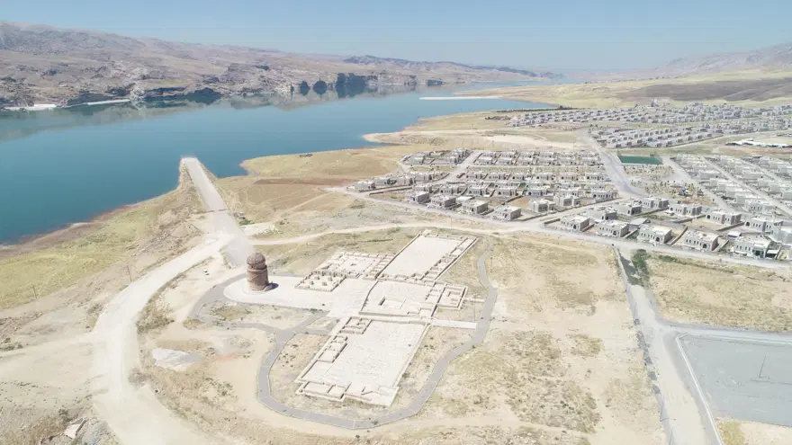 Su altında kalan 12 bin yıllık Hasankeyf, teknelerle gezilecek 13