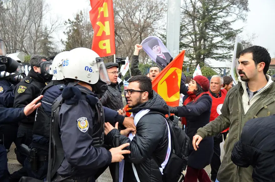 Ankara'da eyleme müdahale 1