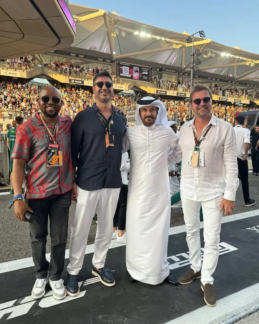 Engin Altan Düzyatan'dan Formula 1 pozları: Shayk ve Hemsworth ile bir araya geldi 4