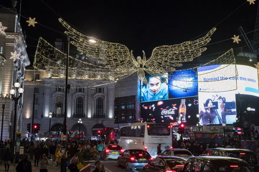Londra sokakları Noel ve yılbaşı için süslendi 10 Londra sokakları Noel ve yılbaşı için süslendi 10