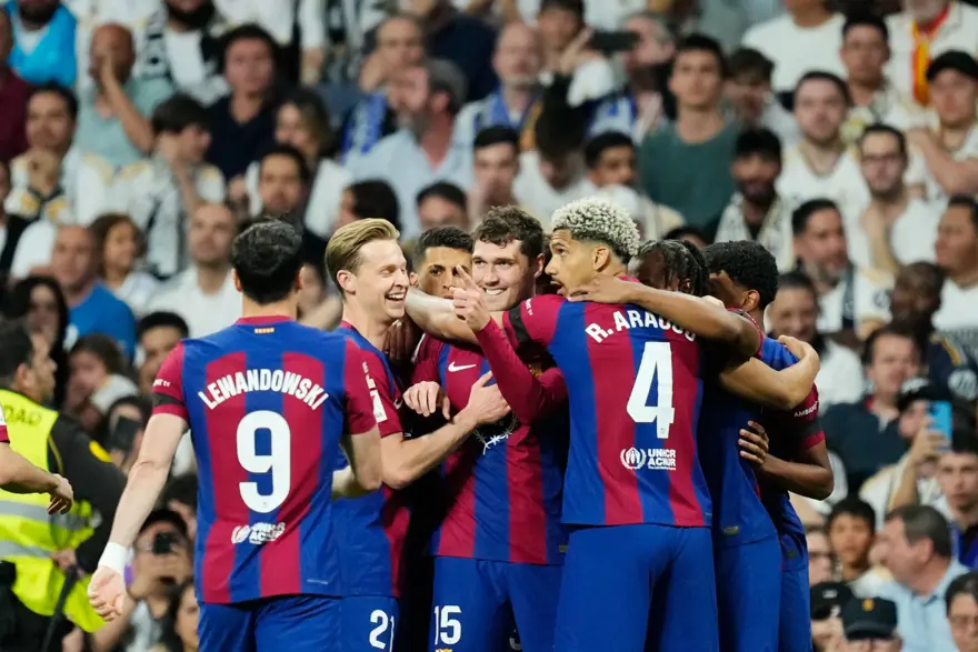 3. BARCELONA 14