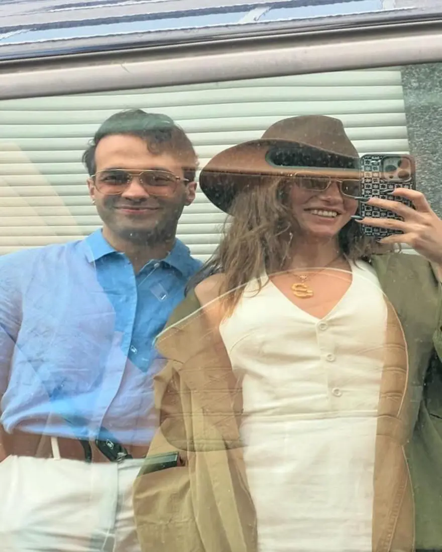 Serenay Sarıkaya ve Mert Demir'in aşk tatili! İlk paylaşım geldi Serenay Sarıkaya ve Mert Demir'in aşk tatili! İlk paylaşım geldi
