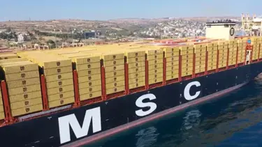 Dünyanın en büyük konteyner gemilerinden "MSC Türkiye" Tekirdağ'da